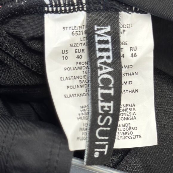 Miraclesuit Pink and Black One Piece Swimsuit Floral V-Neck - Picture 6 of 6